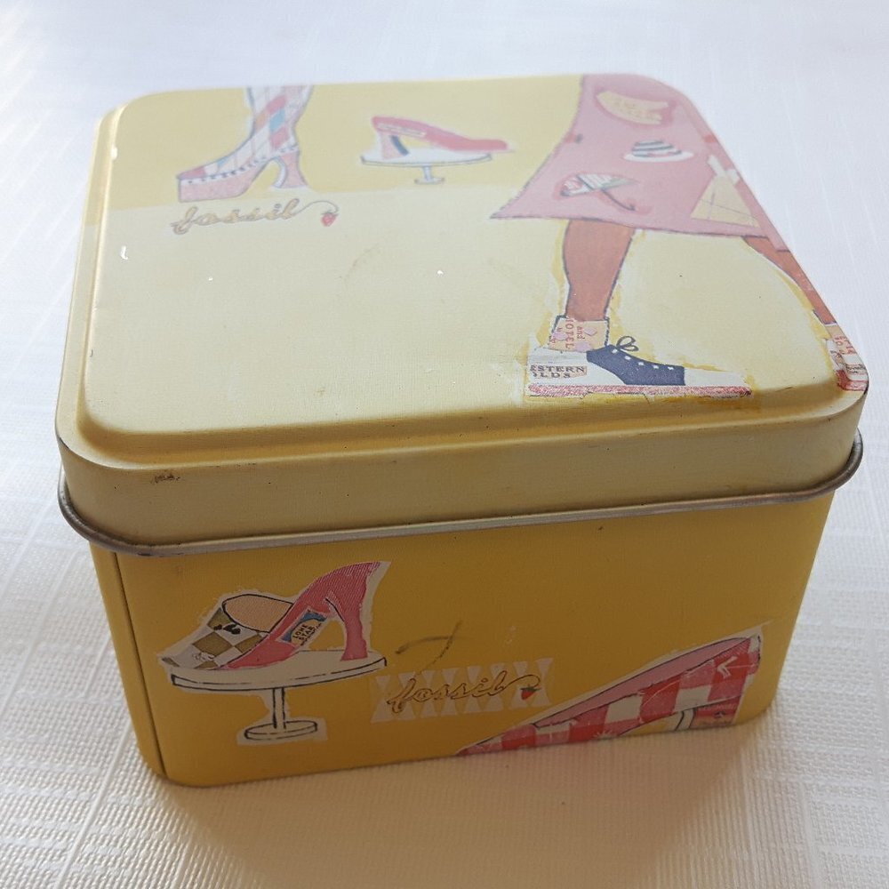 Rare 2000 Fossil Tin Shoes Empty